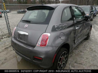 Illustration for article titled First U.S. Fiat 500 crashed with less than 1K miles